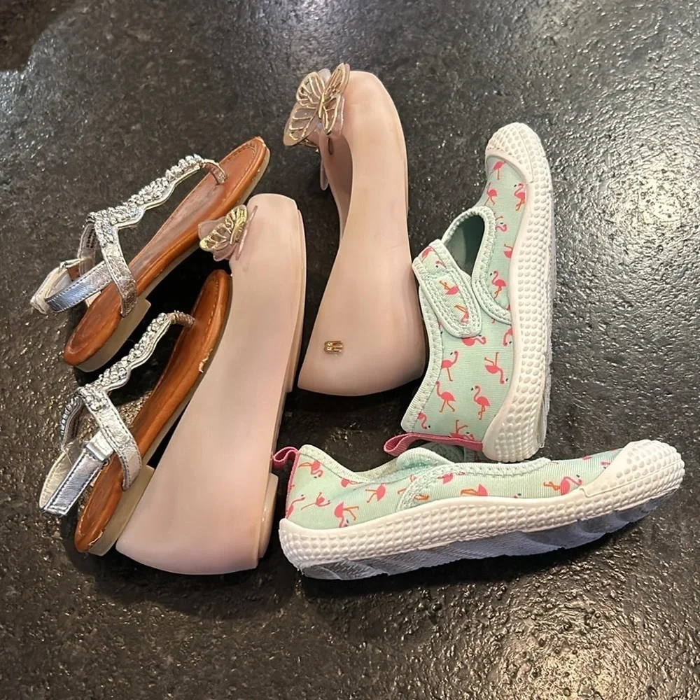 Girls spring summer shoes sizes 7,8,9 Cat and Jack Melissa Cherokee EUC child